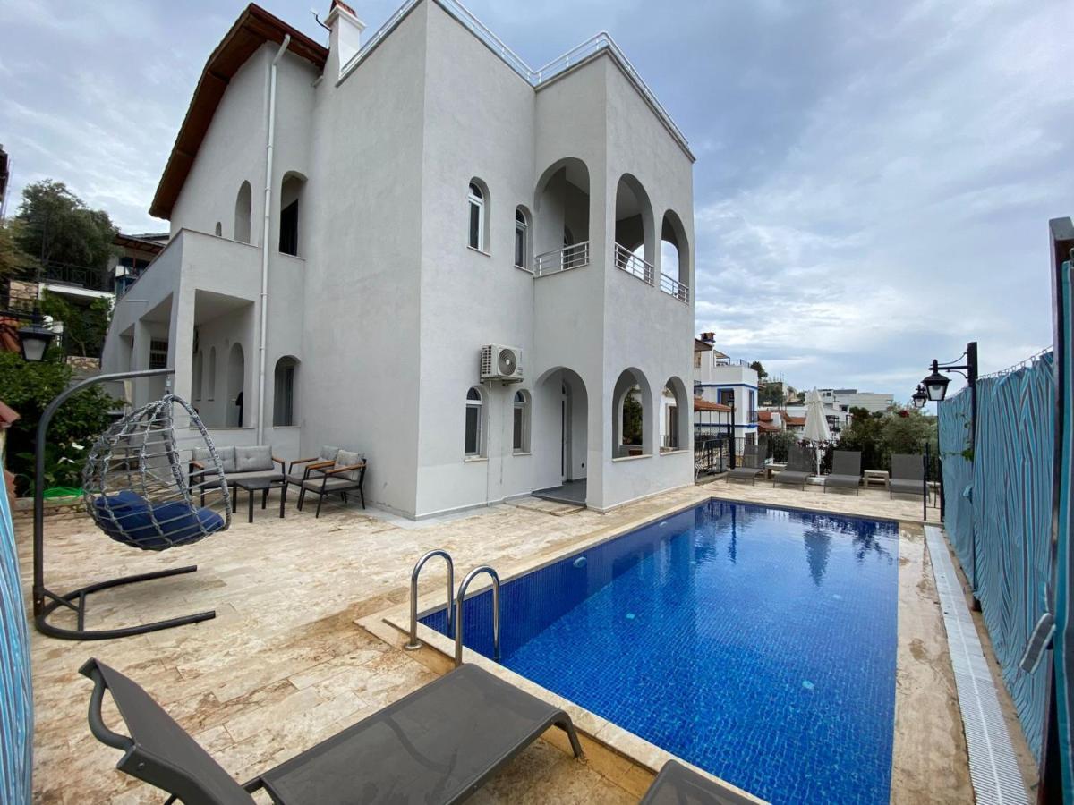 Shared Pool Flat Located 3 Min To Beach In Kalkan 아파트 외부 사진